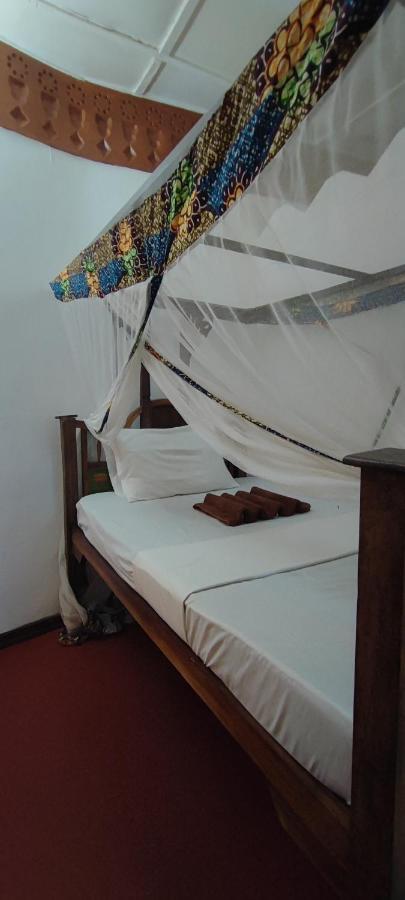 Warere Town House By Zanzibar Gem Hotel Exterior photo